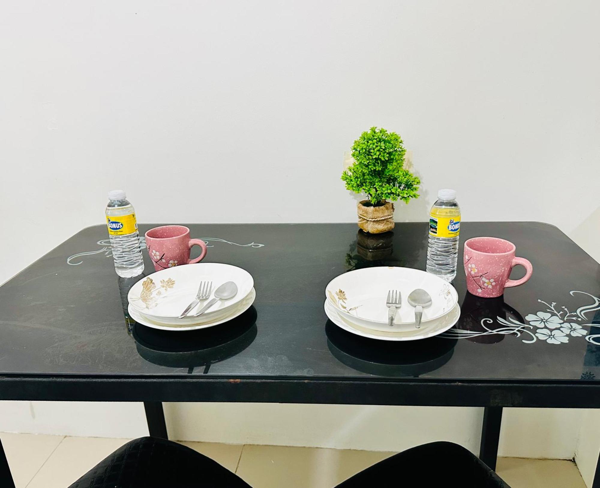 Sea 2-Br Unit With Free Parking Near Mall Of Asia Pasay Exterior photo